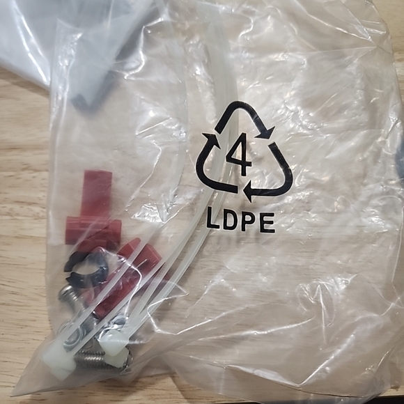 Peak Wireless PKCORA Back-Up Camera System 2.4" Color LCD Monitor Kit - Picture 7 of 11